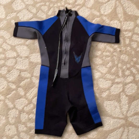 HO Sports Kid’s wet suit - Picture 3 of 5